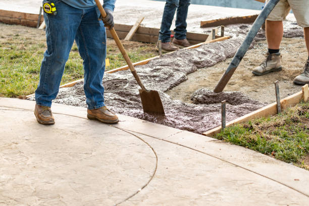 Best Concrete Driveway Installation in Tennessee Ridge, TN